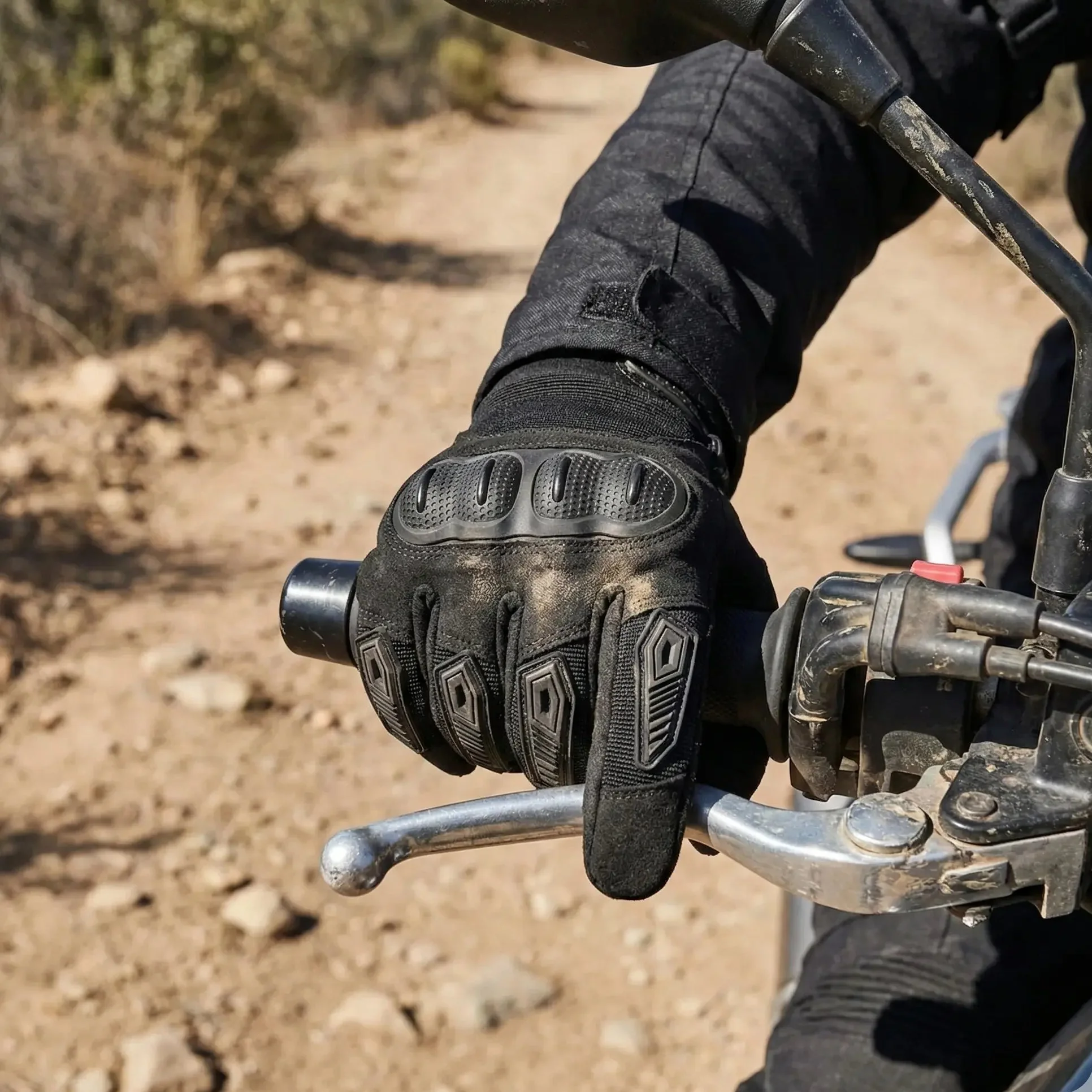 DEXVELOCITY™ CARBON-IMPACT GLOVES - Image 3